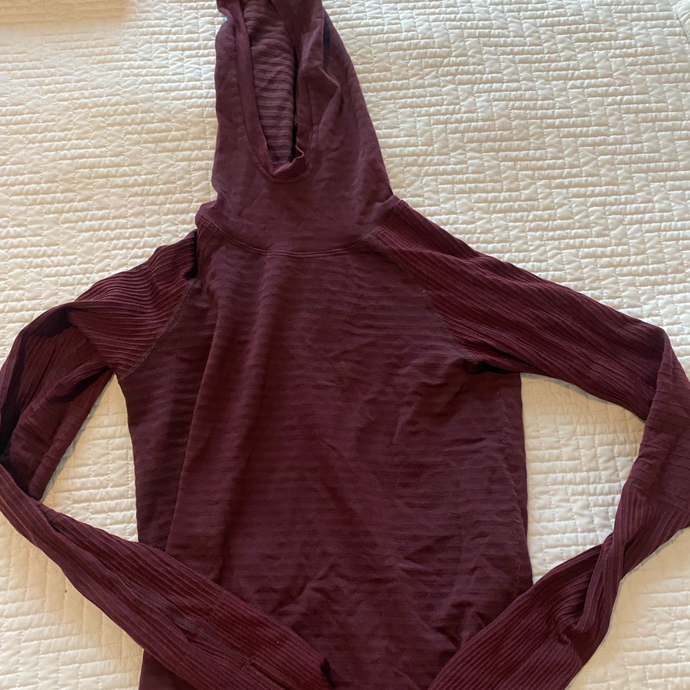 Lululemon magenta hoodie